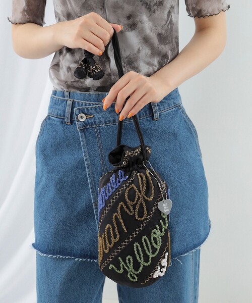 Ray BEAMS（レイビームス）の「HEY！Mrs ROSE / 3D Sequin バッグ（ハンドバッグ・レディース・レッド/ブラック・ONE SIZE）」の2枚目の写真