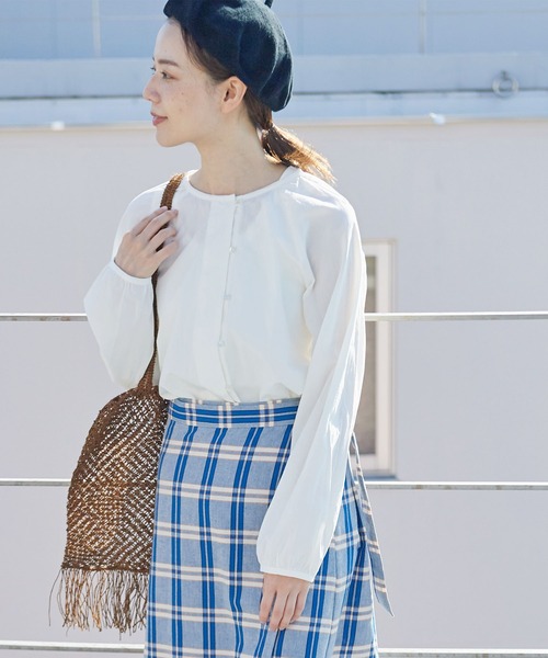 PAR ICI（パーリッシィ）の「ナチュラルトリプルワッシャー/ストライプ ボタンブラウス（シャツ/ブラウス・レディース・ホワイト/ネイビー/サックスブルー・FREE）」の5枚目の写真