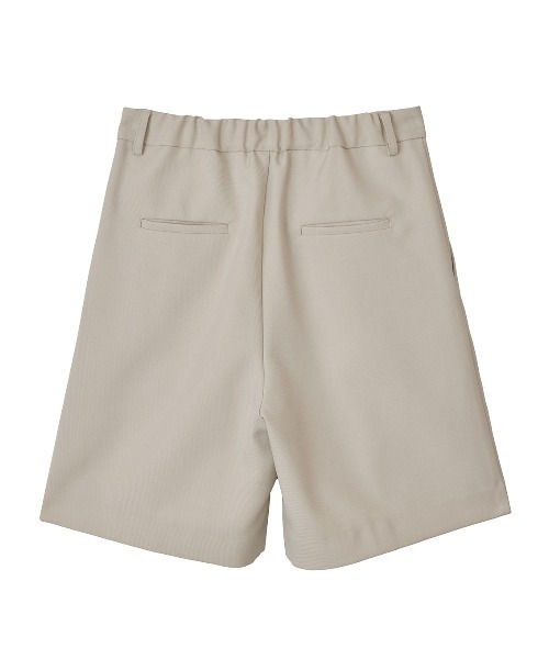 専用♥Ameri EASY TUCK HALF PANTS 　アイボリー M Ameri（アメリ）の「EASY TUCK HALF PANTS（その他パンツ）」 - WEAR