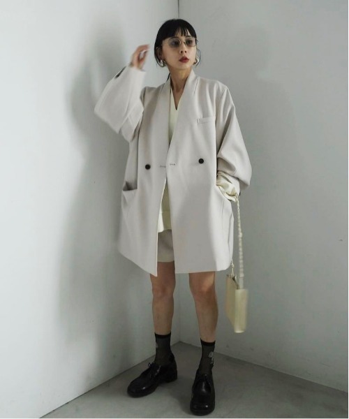 専用♥Ameri EASY TUCK HALF PANTS 　アイボリー M Ameri（アメリ）の「EASY TUCK HALF PANTS（その他パンツ）」 - WEAR