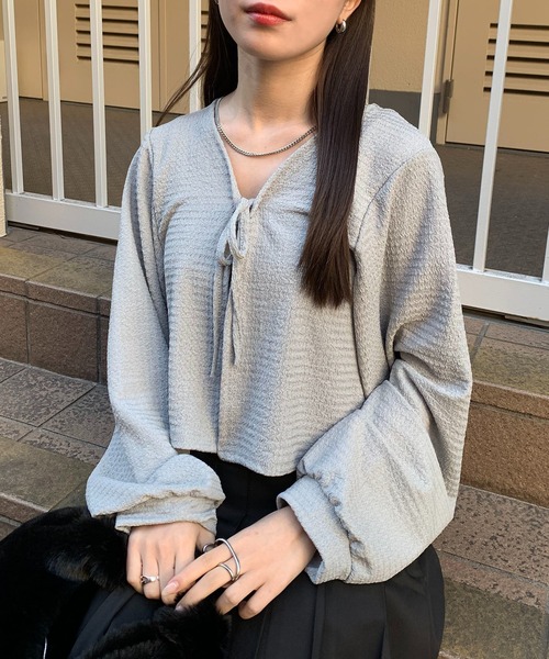 SHEPP(シープ)の「ワッフルボレロ ボリューム ショートカーディガン(カーディガン/ボレロ・レディース・グレー/ホワイト/ブラック・S/M/L)」の17枚目の写真
