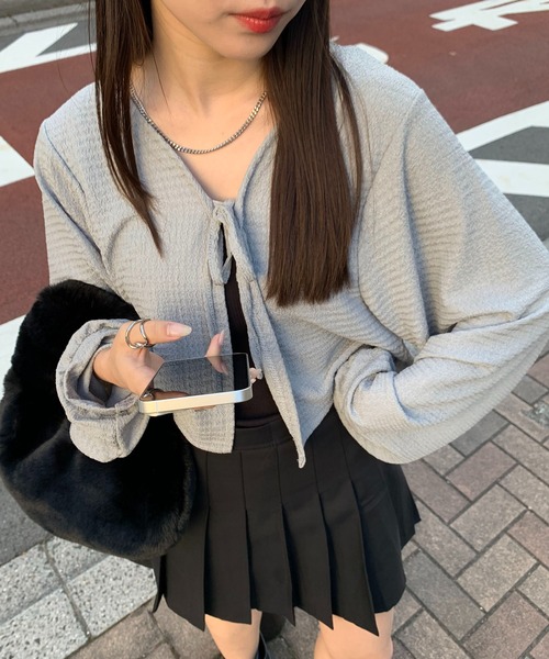 SHEPP(シープ)の「ワッフルボレロ ボリューム ショートカーディガン(カーディガン/ボレロ・レディース・グレー/ホワイト/ブラック・S/M/L)」の20枚目の写真
