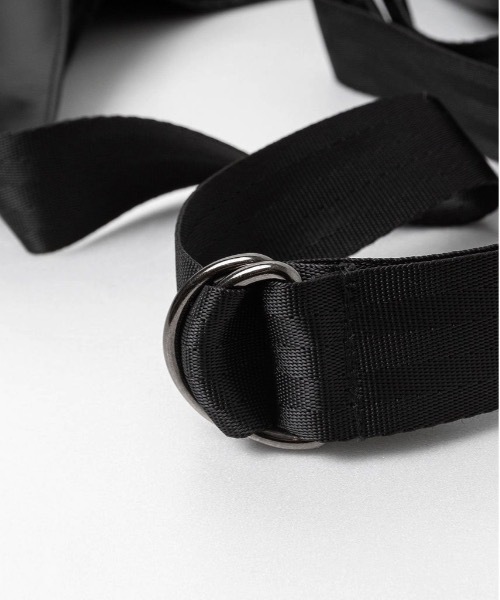 ATTACHMENT（アタッチメント）の「【 直営店・ZOZOTOWN限定 】シンセティックレザー ショルダーショッピングバッグ / SYNTHETIC LEATHER SHOULDER SHOPPING BAG（ショルダーバッグ・メンズ・ブラック・FREE）」の19枚目の写真