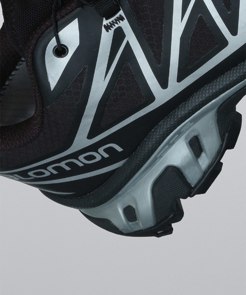 SALOMON(サロモン)の「SALOMON/サロモン/XT-6 GTX L47450600/ BLACK/BLACK/FTW SILVER(スニーカー・メンズ・ブラック・23/23.5/24/24.5/25/25.5/26/26.5/27/27.5/28/28.5/29/30)」の16枚目の写真