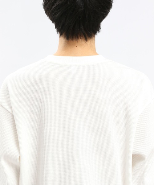 GLOBAL WORK Smile Seed Store（グローバルワーク スマイルシードストア）の「速乾ワッフルTシャツ長袖/991881（Tシャツ/カットソー・メンズ・ブラック/グレイッシュベージュ/オフホワイト/グレー・LARGE/SMALL/X-LARGE/MEDIUM）」の19枚目の写真