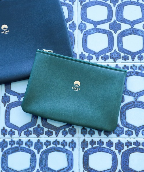 HIGHTIDE（ハイタイド）の「HIGHTIDE / 別注 フラット ポーチ 小（ポーチ・メンズ・レッド/ブラウン/ネイビー/ブラック/オレンジ/グリーン・ONE SIZE）」の4枚目の写真