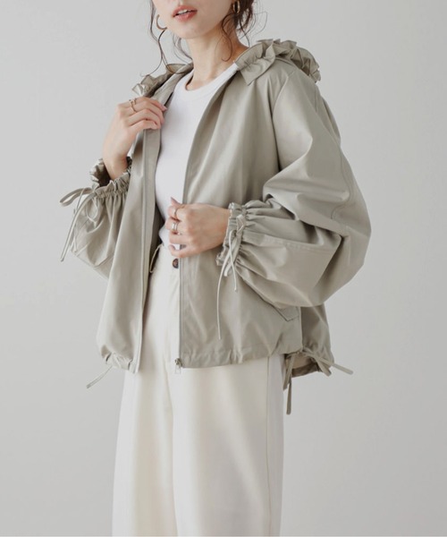 AMELY(エミリー)の「リボンマウンテンパーカー(マウンテンパーカー・レディース・ベージュ/グレー/ブラック・フリー)」の8枚目の写真