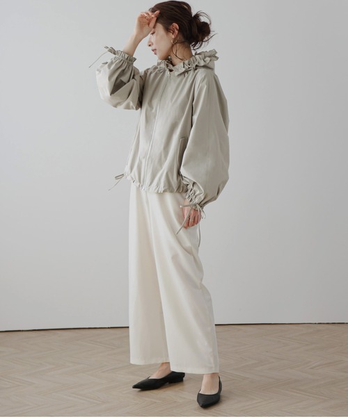AMELY(エミリー)の「リボンマウンテンパーカー(マウンテンパーカー・レディース・ベージュ/グレー/ブラック・フリー)」の10枚目の写真