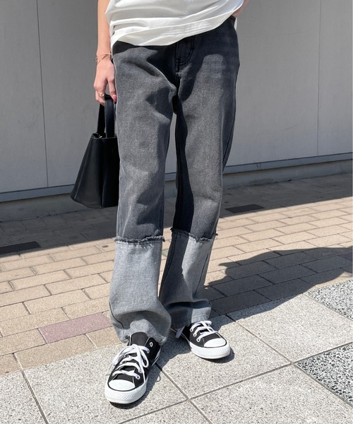 Meli rich（メリーリッチ）の「ロールアップ風切替ストレートデニムパンツ（デニムパンツ・レディース・ブラック/ブルー・MEDIUM）」の2枚目の写真