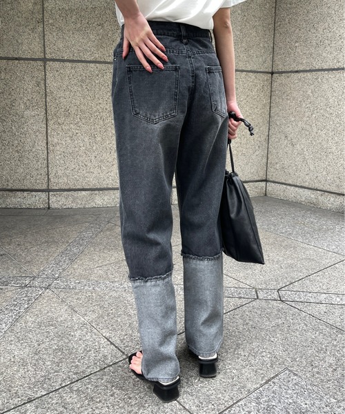 Meli rich（メリーリッチ）の「ロールアップ風切替ストレートデニムパンツ（デニムパンツ・レディース・ブラック/ブルー・MEDIUM）」の19枚目の写真