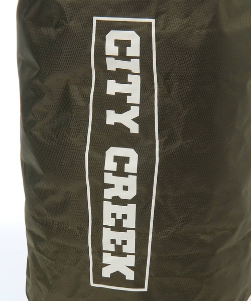 niko and...(ニコアンド)の「【CITY CREEK】スタッフバッグ(ハンドバッグ・レディース・カーキ/グレー・0)」の8枚目の写真