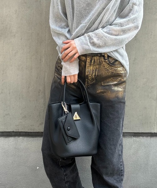 ORiental TRaffic（オリエンタルトラフィック）の「タックハンドバッグ BA-225（ショルダーバッグ・レディース・ブラック/ホワイト/ベージュ・ﾌﾘ-）」の8枚目の写真