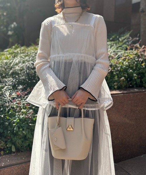 ORiental TRaffic（オリエンタルトラフィック）の「タックハンドバッグ BA-225（ショルダーバッグ・レディース・ブラック/ホワイト/ベージュ・ﾌﾘ-）」の14枚目の写真