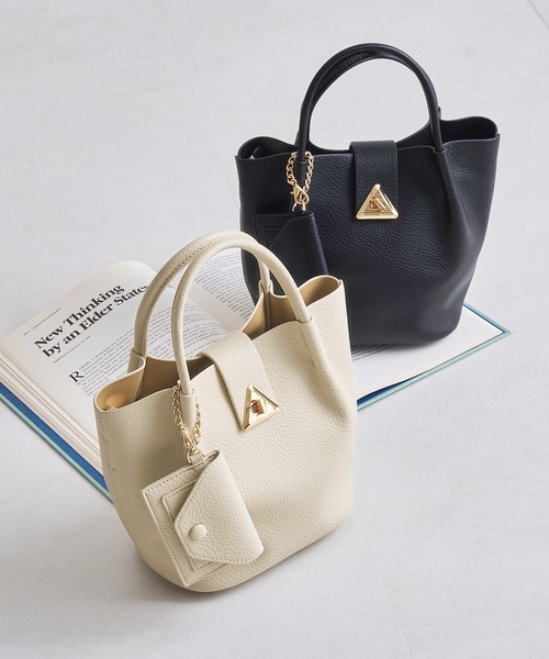 ORiental TRaffic（オリエンタルトラフィック）の「タックハンドバッグ BA-225（ショルダーバッグ・レディース・ブラック/ホワイト/ベージュ・ﾌﾘ-）」の17枚目の写真