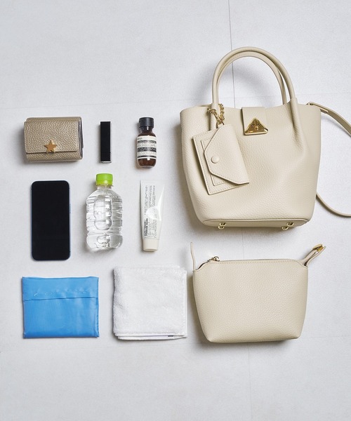 ORiental TRaffic（オリエンタルトラフィック）の「タックハンドバッグ BA-225（ショルダーバッグ・レディース・ブラック/ホワイト/ベージュ・ﾌﾘ-）」の15枚目の写真