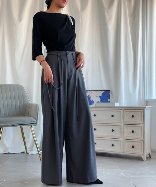 aimoha（アイモハ）の「【aimoha】ハイウエストタックドレープパンツ（その他パンツ・レディース・ベージュ/ブラック/グレー・SMALL/MEDIUM/X-LARGE/LARGE）」の10枚目の写真