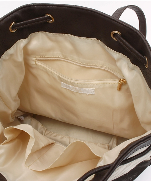OUTLET(アウトレット)の「【who's who Chico】巾着2WAYリュック(バックパック/リュック・レディース・アイボリー/ブラウン/ホワイト・FREE)」の5枚目の写真