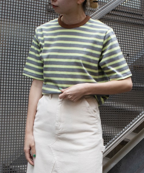 UNIVERSAL OVERALL（ユニバーサルオーバーオール）の「RETRO BORDER TEE（Tシャツ/カットソー・レディース・ホワイト×ブラック/ブルー系その他2/グレー系その他・M/L）」の17枚目の写真