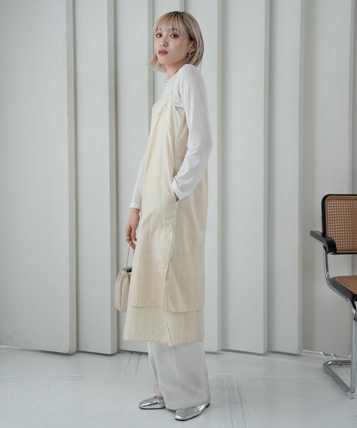 Amiur（エミレ）の「tiered design cami op / ティアードデザインキャミワンピ（ワンピース・レディース・ブルー/アイボリー/ピンク・FREE）」の4枚目の写真