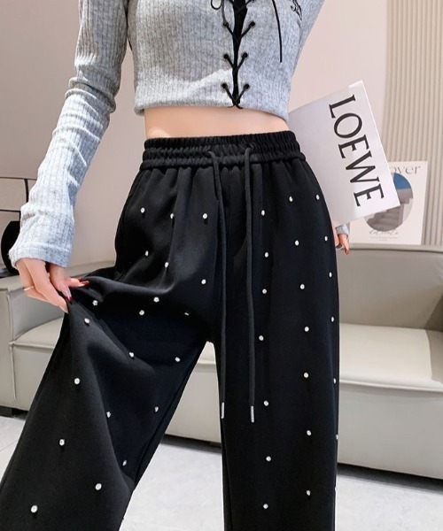 SHEENA(シーナ)の「ビジュースウェットパンツ(スウェットパンツ・レディース・ブラック/ホワイト・M)」の15枚目の写真