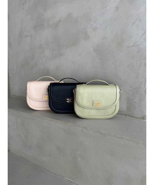 dazzlin（ダズリン）の「ブローチハーフムーンバッグ（ハンドバッグ・レディース・グリーン/アイボリー/ブラック・FREE）」の4枚目の写真