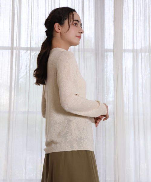 DECADE CLASSIC(ディケイド クラシック)の「【DECADE CLASSIC】花柄レース 長袖トップス (SS)(Tシャツ/カットソー・レディース・ブラック/グレー/ベージュ・SMALL/MEDIUM/LARGE/X-LARGE)」の5枚目の写真