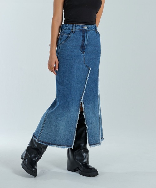 ADDYSONS(アディソンズ)の「Fringe Denim Skirt(デニムスカート・レディース・ブルー/ブラック・SMALL/MEDIUM)」の5枚目の写真