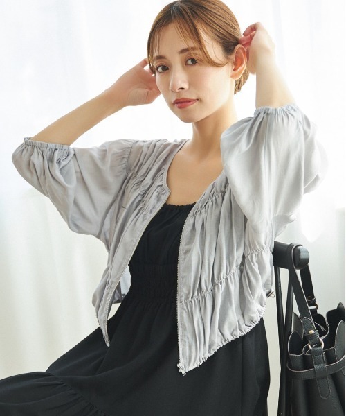 mysty woman（ミスティウーマン）の「シャーリングドロストブルゾン　128552（ブルゾン・レディース・ブラック/ライトグレー/オフホワイト・FREE）」の18枚目の写真