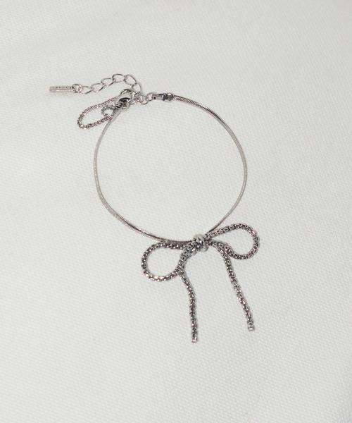 GOLDY（ゴールディ）の「メタル チェーン リボン アンクレット & ブレスレット（ブレスレット・レディース・ゴールド/シルバー/ブラック・FREE）」の2枚目の写真