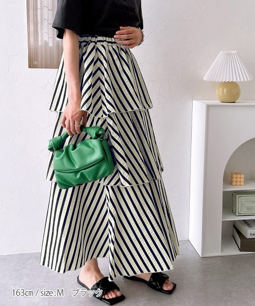 nissen（ニッセン）の「【販売終了】ストライプティアードスカート（スカート・レディース・ネイビー/ブラック・M/L）」の9枚目の写真