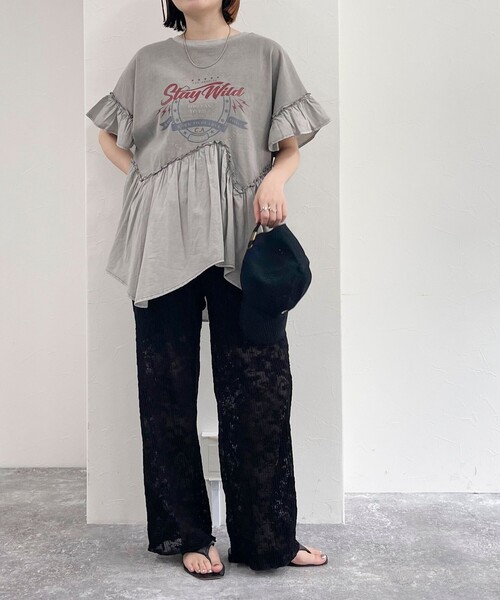 fredy emue(フレディエミュ)の「ピグメント加工リメイク風Tシャツ(Tシャツ/カットソー・レディース・チャコールグレー/ライトグレー・38)」の7枚目の写真