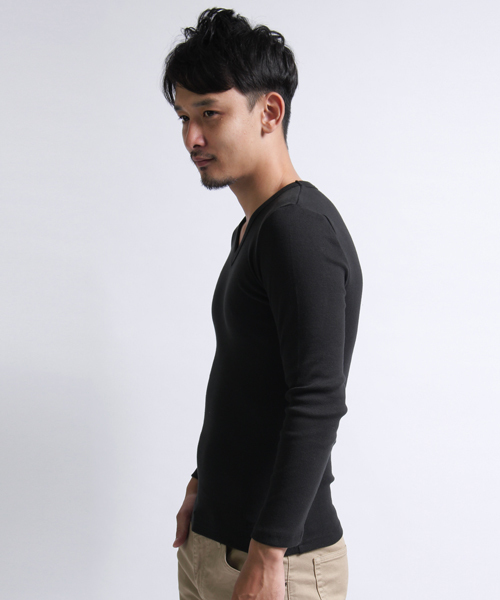NO ID.(ノーアイディ)の「mlt1276 - 16フライス9分袖VネックTシャツ(Tシャツ/カットソー・メンズ・ブラック/グレー系その他/ホワイト/アッシュグレー・1/3/2)」の5枚目の写真