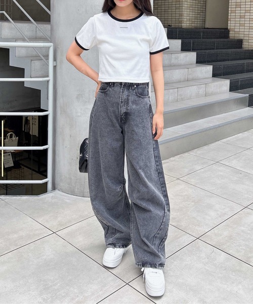 INGNI(イング)の「プレート付リブリンガーTシャツ(Tシャツ/カットソー・レディース・ブラック×ホワイト/ホワイト×ブラック/ブルー系7・M)」の8枚目の写真
