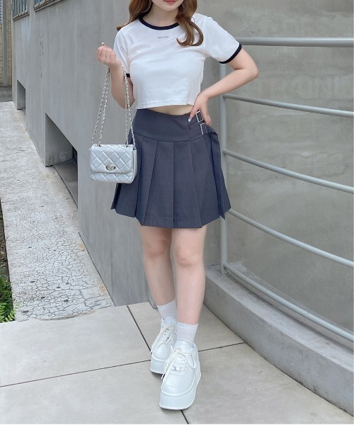 INGNI(イング)の「プレート付リブリンガーTシャツ(Tシャツ/カットソー・レディース・ブラック×ホワイト/ホワイト×ブラック/ブルー系7・M)」の12枚目の写真