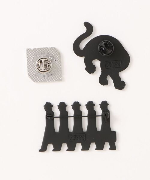 KENZO（ケンゾー）の「'KENZO Stamp' ピンズ セット（バッジ