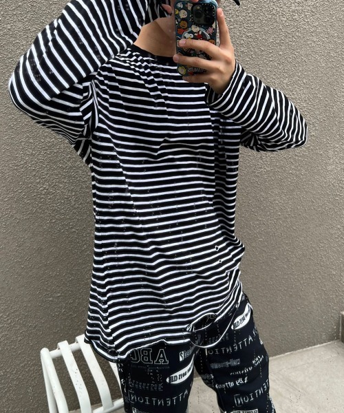 BY ATTENTION(バイアテンション)の「BIG SALE開催中!【BY ATTENTION】 クラッシュ 長袖 ボーダーTシャツ / ユニセックス(Tシャツ/カットソー・メンズ・ブラック/ホワイト・FREE)」の12枚目の写真