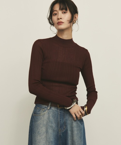 MERLOT（メルロー）の「リネンタッチリブ編みシアーハイネックプルオーバー（Tシャツ/カットソー・レディース・アイボリー/ブラック/ブラウン・FREE）」の10枚目の写真