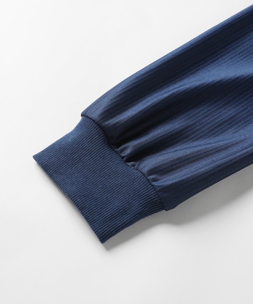 MSG(エムエスジー)の「オーバーサイズ襟配色ロゴプリントゲーム長袖Tシャツユニフォームシャツ【UNISEX】(Tシャツ/カットソー・メンズ・グレー/ブラック/ピンク/ホワイト/ブラック系/ネイビー・L/M/S/XL)」の15枚目の写真