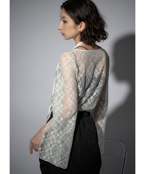 Adoon plain(アドーンプレーン)の「レースチョーカートップス/LS(Tシャツ/カットソー・レディース・ブラック/チャコールグレー/ボルドー/ホワイト・FREE)」の6枚目の写真