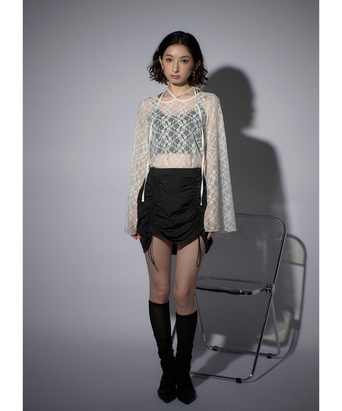 Adoon plain(アドーンプレーン)の「レースチョーカートップス/LS(Tシャツ/カットソー・レディース・ブラック/チャコールグレー/ボルドー/ホワイト・FREE)」の7枚目の写真