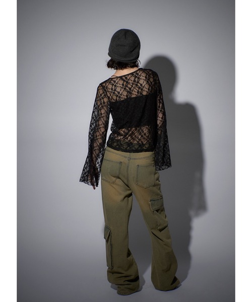 Adoon plain(アドーンプレーン)の「レースチョーカートップス/LS(Tシャツ/カットソー・レディース・ブラック/チャコールグレー/ボルドー/ホワイト・FREE)」の14枚目の写真