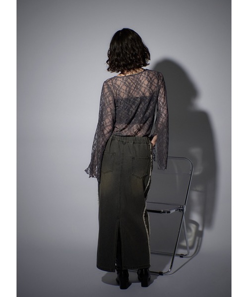 Adoon plain(アドーンプレーン)の「レースチョーカートップス/LS(Tシャツ/カットソー・レディース・ブラック/チャコールグレー/ボルドー/ホワイト・FREE)」の19枚目の写真