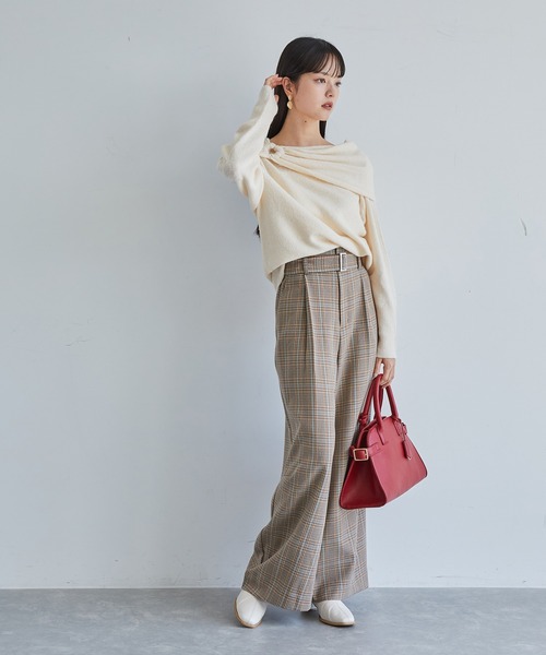 VIS(ビス)の「【2WAY】ミックスヤーンオフショルダーニット(ニット/セーター・レディース・チャコールグレー/ベージュ/キナリ・FREE)」の5枚目の写真