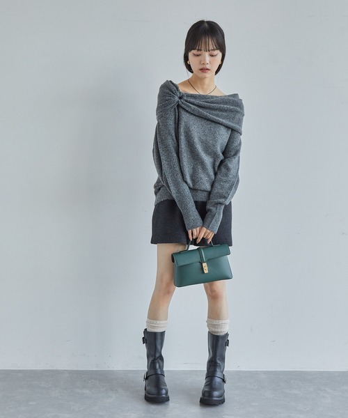 VIS(ビス)の「【2WAY】ミックスヤーンオフショルダーニット(ニット/セーター・レディース・チャコールグレー/ベージュ/キナリ・FREE)」の7枚目の写真