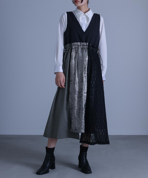 『異素材切替ジャンスカ』（ジャンパースカート）｜kOhAKU（コハク） 7,519円