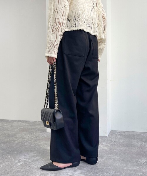 fredy emue(フレディエミュ)の「ウールライクストレートイージーパンツ(その他パンツ・レディース・ブラック/チャコールグレー/グレイッシュベージュ・36/38)」の14枚目の写真