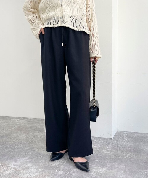 fredy emue(フレディエミュ)の「ウールライクストレートイージーパンツ(その他パンツ・レディース・ブラック/チャコールグレー/グレイッシュベージュ・36/38)」の15枚目の写真