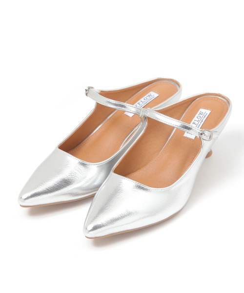 BAYFLOW（ベイフロー）の「[安定感のある履き心地]ストラップミュール（パンプス・レディース・シルバー/ブラック/ゴールド・MEDIUM/LARGE）」の20枚目の写真