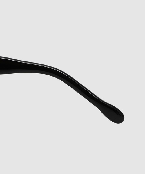 PORTER CLASSIC(ポータークラシック)の「SUNGLASSES BEATNIK COLLECTION(サングラス・メンズ・ブラック・L)」の6枚目の写真