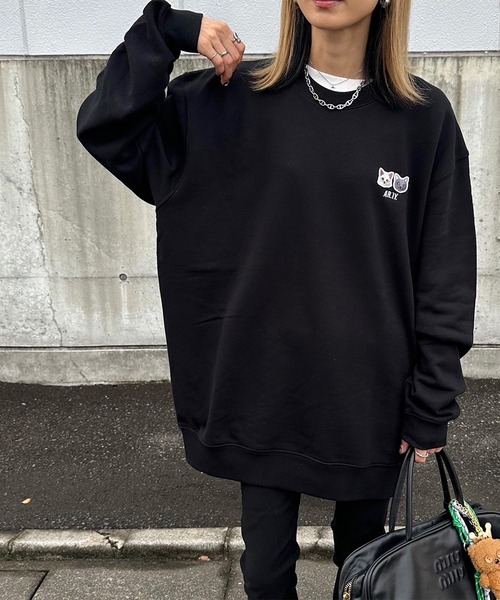 INTERPLAY（インタープレイ）の「【INTERPLAY x AYA】Cat patch SWEAT(UNISEX)（スウェット・レディース・ブラック/グレー/ホワイト・MEDIUM/X-LARGE）」の5枚目の写真